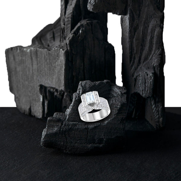 Ring Baguette Cut Diamond