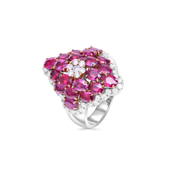 Ring Oval Ruby With Diamonds