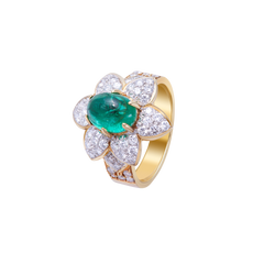 Ring Flower Cabuchon Emerald