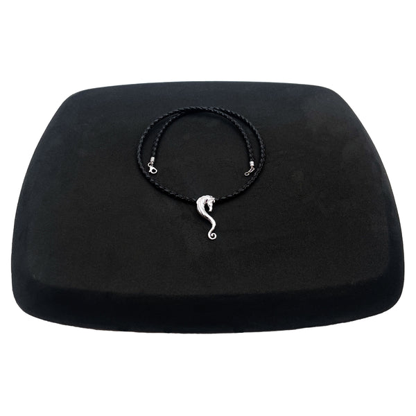 Necklaces Single Horse White Gold